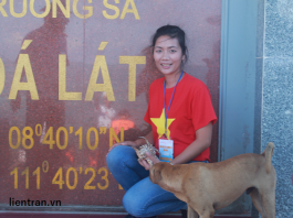 NHỮNG CHÚ CHÓ Ở TRƯỜNG SA