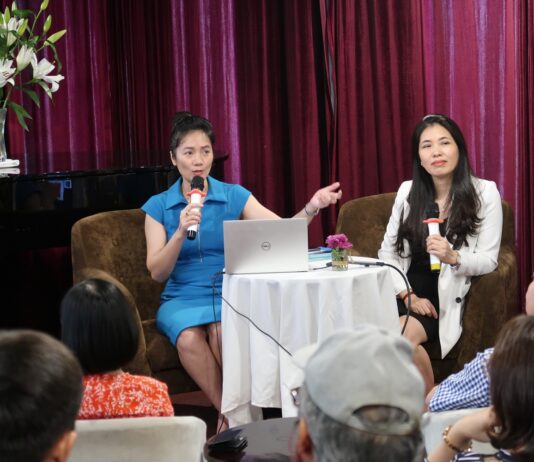 Giải mã chiến lược Đông Tây