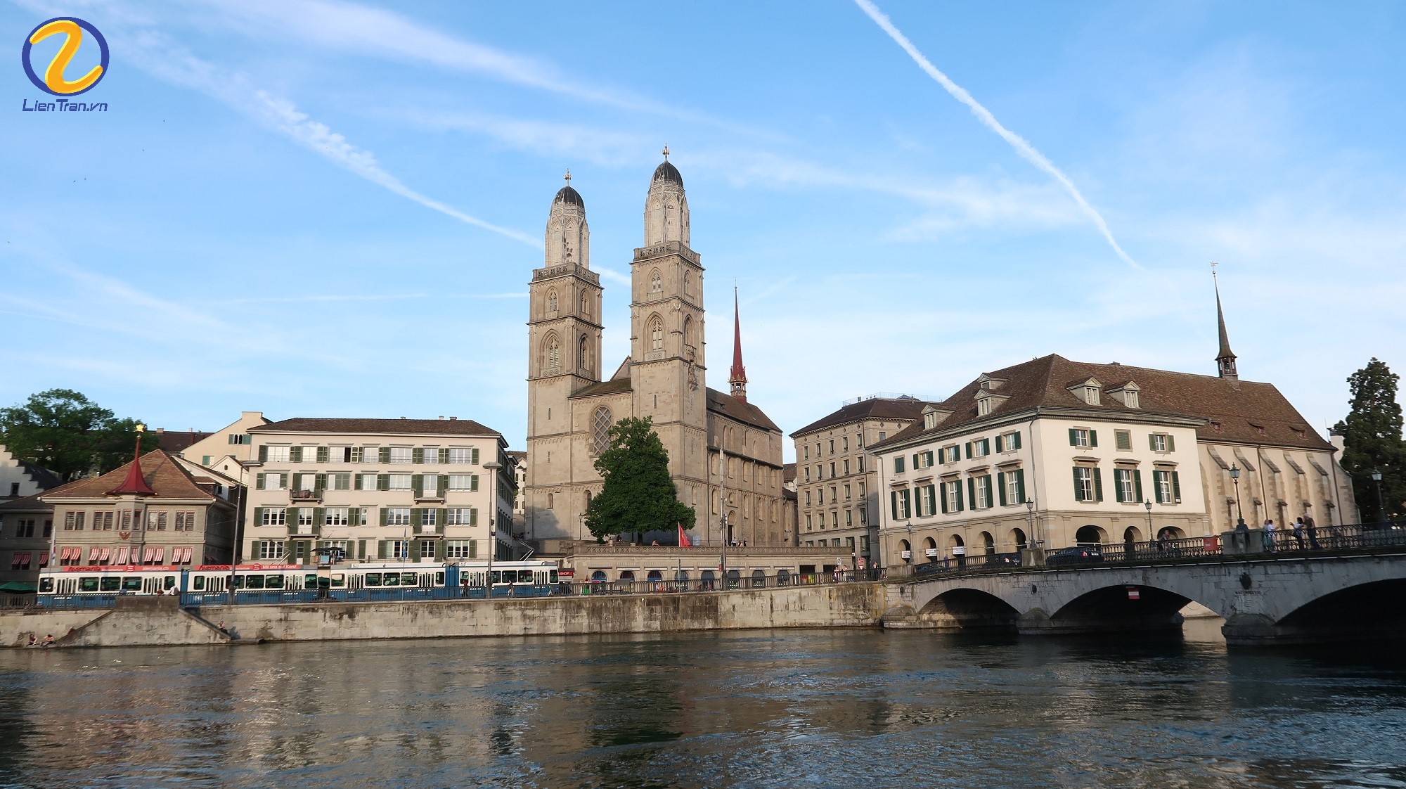 Nhà thờ Grossmünster