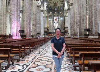 Bên trong Nhà thờ chính tòa Milan